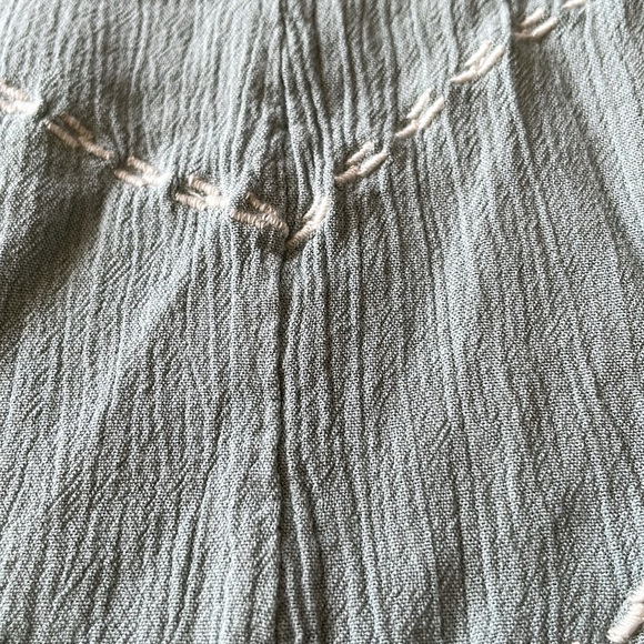 Shyanne Women's Embroidered V-Neck Slate Cami - Picture 4 of 7